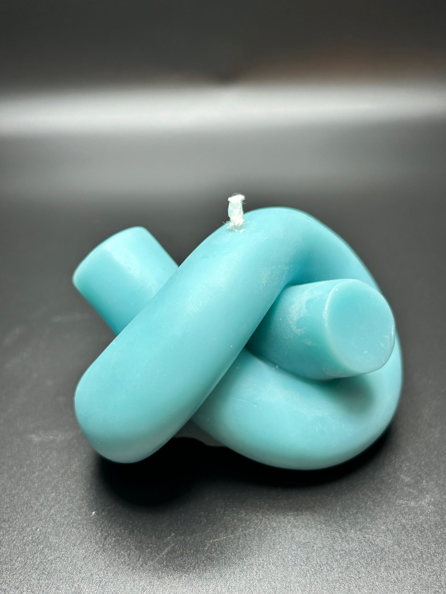 Knot Shaped Candle